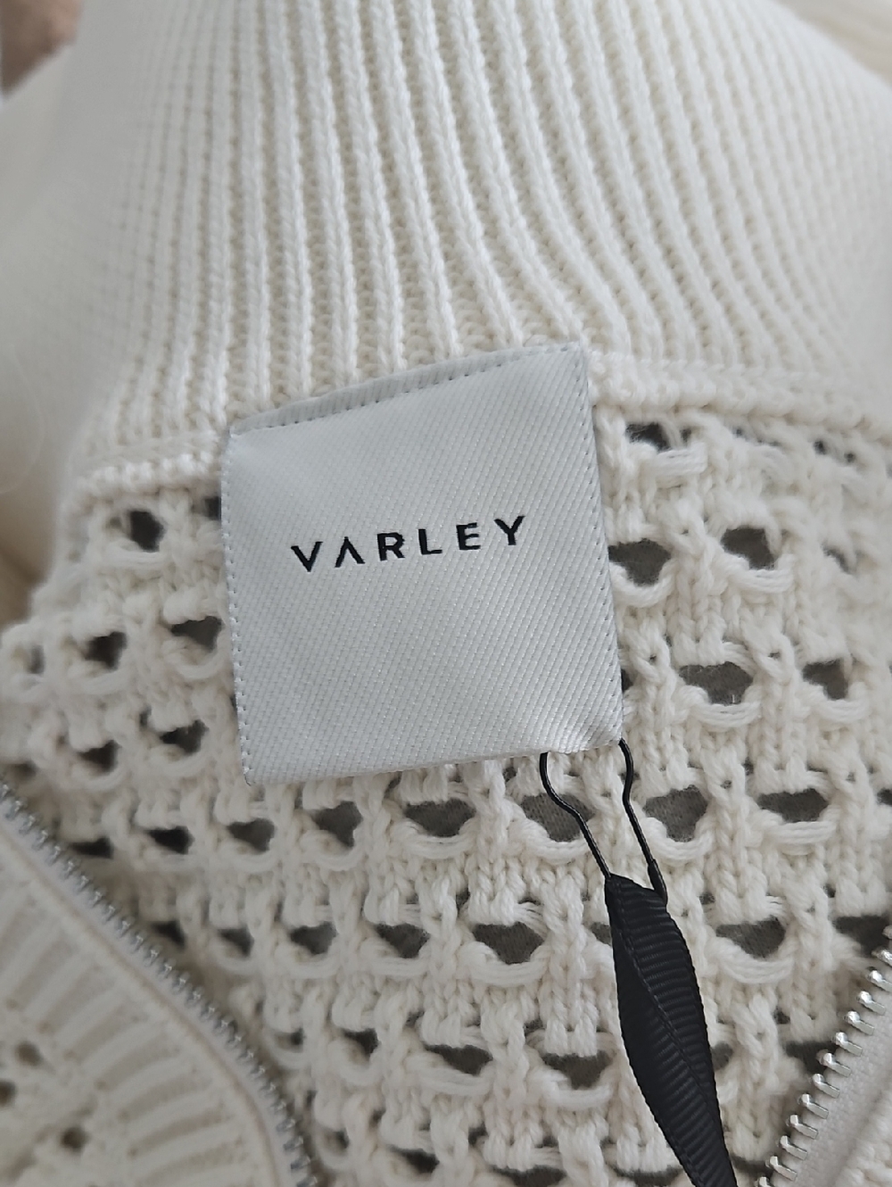 Varley Sweater - Picture 7 of 9